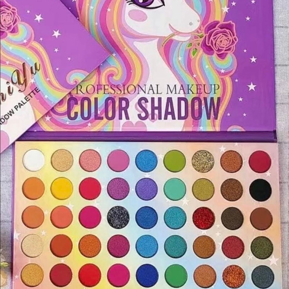 Big eyeshadow palette